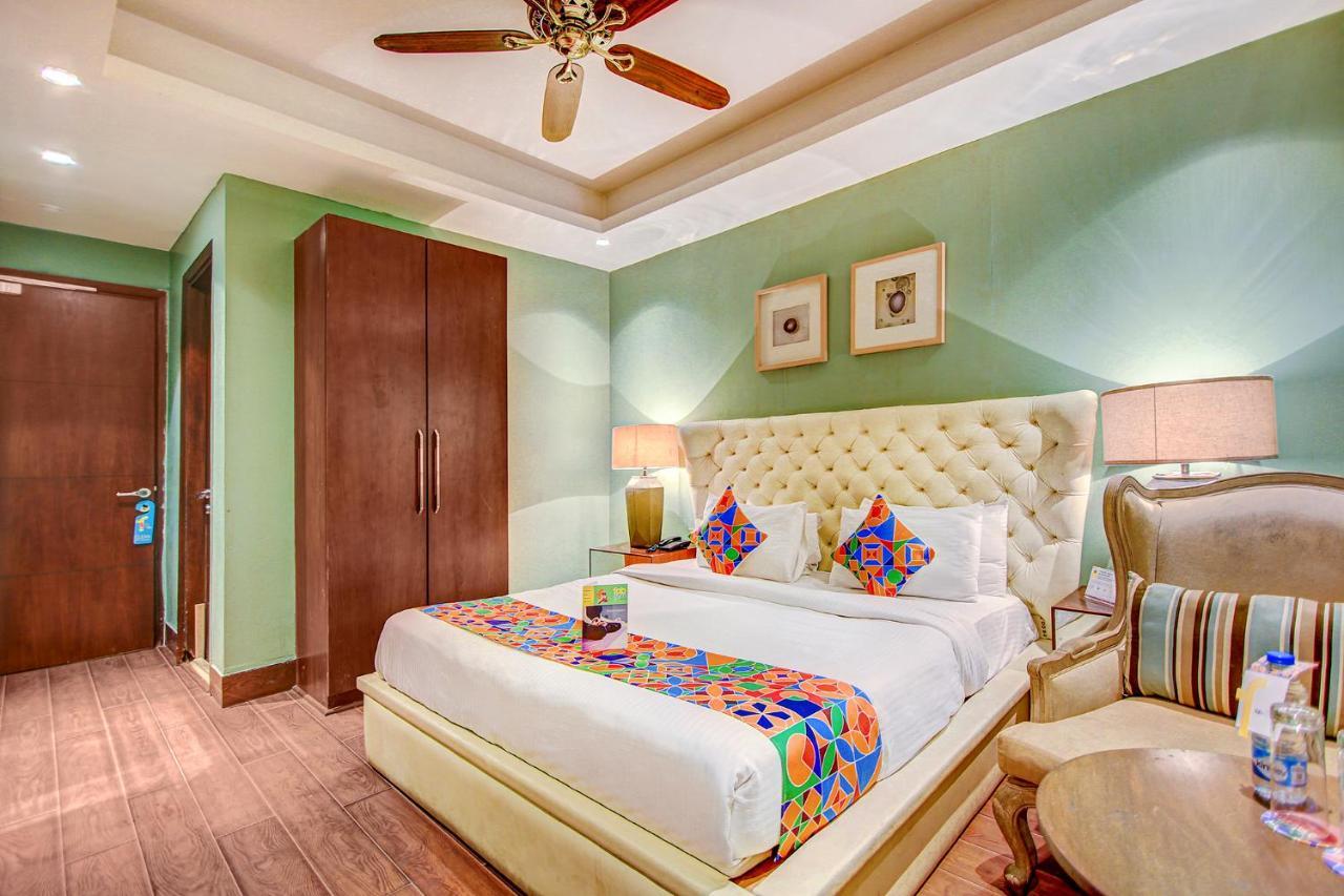 Fabhotel Cotts Villa Vasant Kunj นิวเดลี ภายนอก รูปภาพ