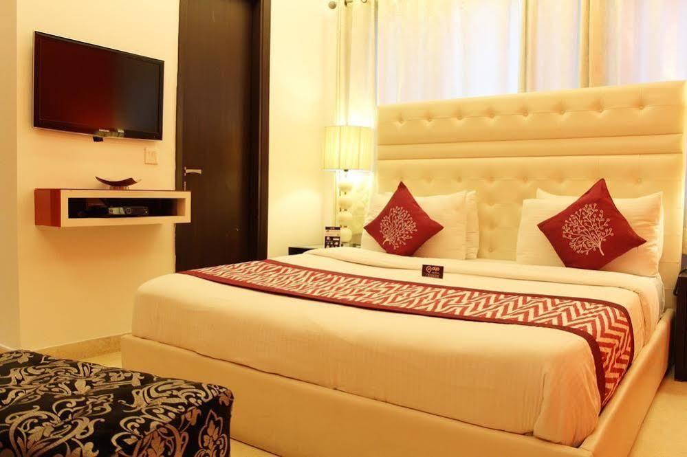 Fabhotel Cotts Villa Vasant Kunj นิวเดลี ภายนอก รูปภาพ